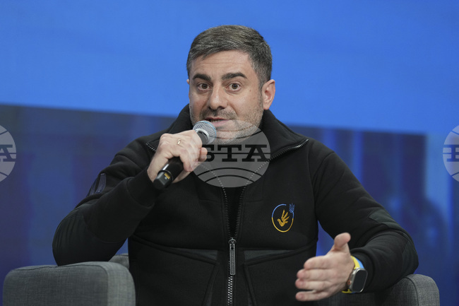 Лубинец обсъди в Катар връщането на отвлечените от Русия украински деца