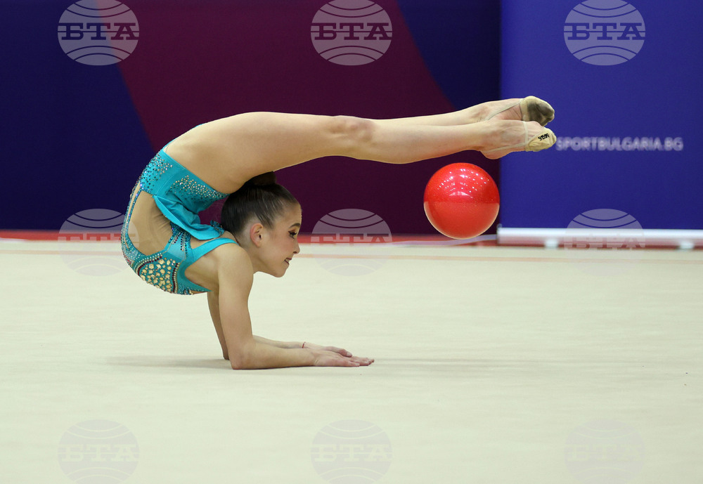 Официално контролно на националния отбор по художествена гимнастика
