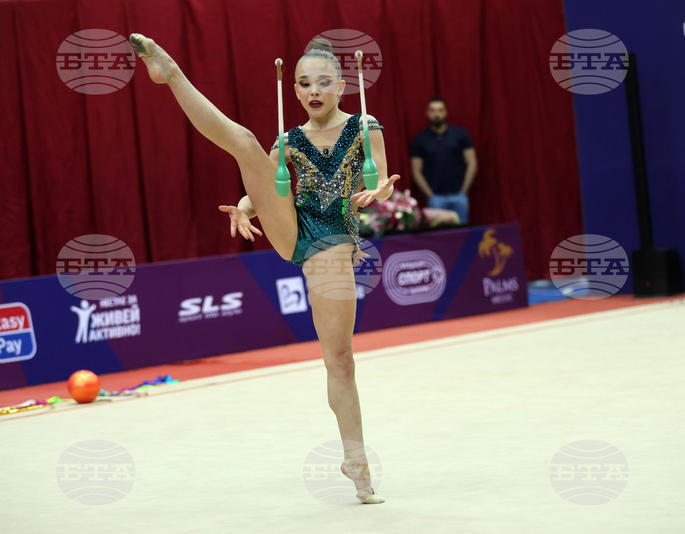 Официално контролно на националния отбор по художествена гимнастика