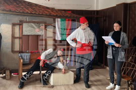 Село Костанденец - читалище - възстановка