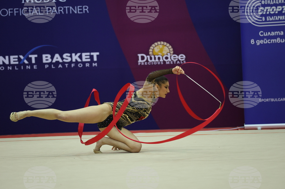 Официално контролно на националния отбор по художествена гимнастика