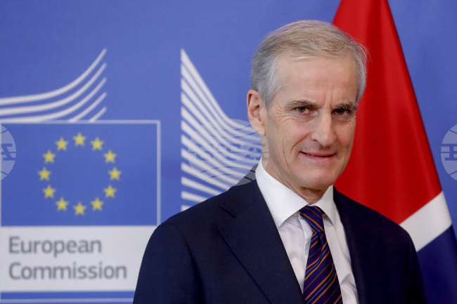 Правителството на Норвегия публикува пълните текстове на разменените съобщения между норвежкия премиер Стьоре и американския президент Тръмп