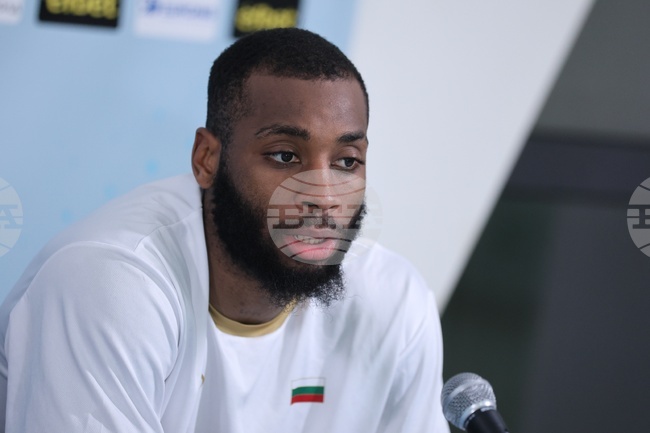 Баскетболният национал Коди Милър-Макинтайър изигра нов силен мач за седмия пореден успех на Цървена звезда в Евролигата