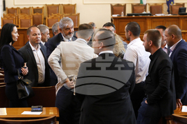 Парламент - заседание