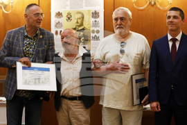 Парламент - Българските гербове - изложба