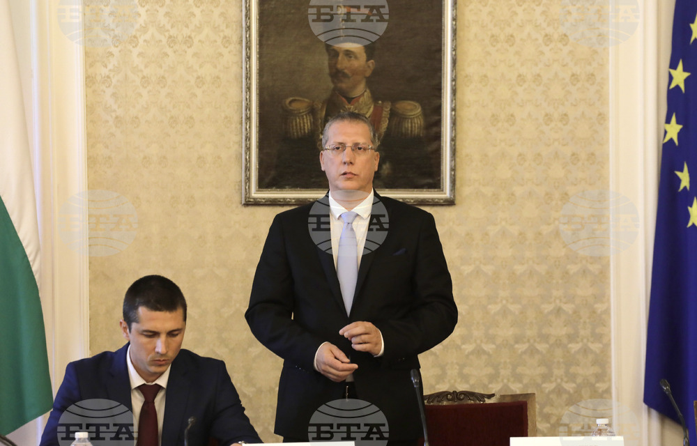 Комисия по конституционни и правни въпроси - заседание