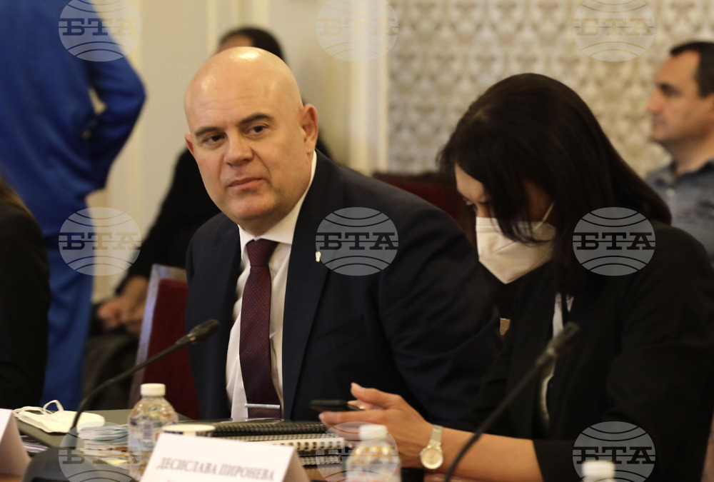 Комисия по конституционни и правни въпроси - заседание