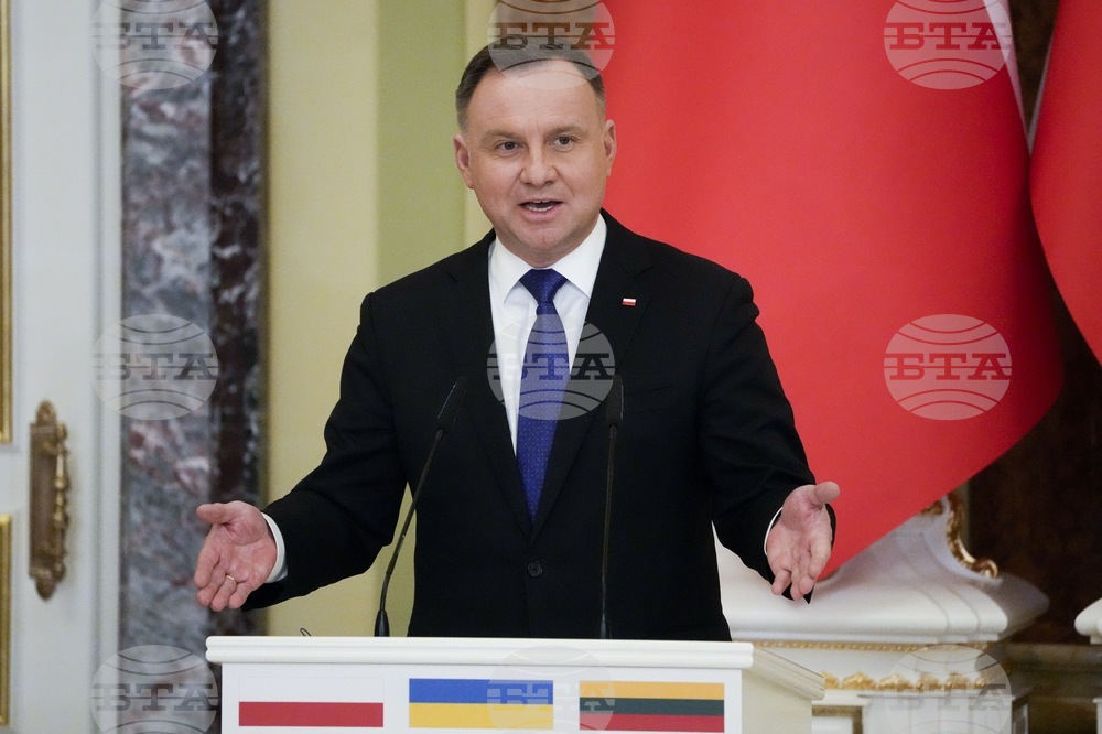 Growing Refugee Numbers Require International Support, Presidents of Bulgaria and Poland Concur
