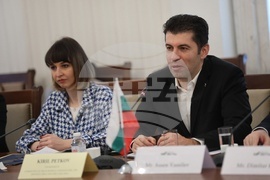 Парламент - Комисия по въпросите на Европейския съюз, Шенгенското пространство и Еврозоната