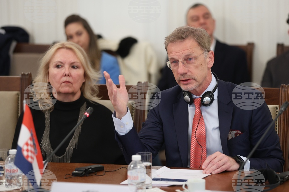 Парламент - Комисия по въпросите на Европейския съюз, Шенгенското пространство и Еврозоната