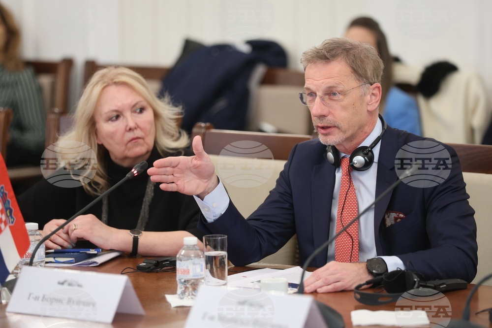 Парламент - Комисия по въпросите на Европейския съюз, Шенгенското пространство и Еврозоната