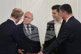 Парламент - Комисия по въпросите на Европейския съюз, Шенгенското пространство и Еврозоната