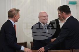 Парламент - Комисия по въпросите на Европейския съюз, Шенгенското пространство и Еврозоната