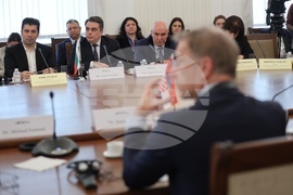 Парламент - Комисия по въпросите на Европейския съюз, Шенгенското пространство и Еврозоната