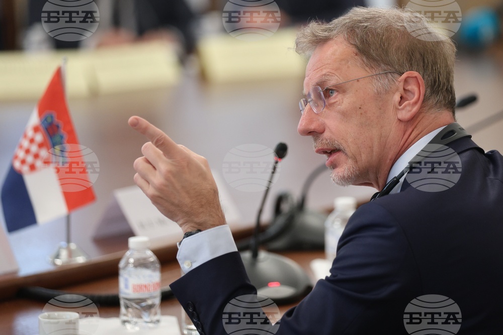 Парламент - Комисия по въпросите на Европейския съюз, Шенгенското пространство и Еврозоната