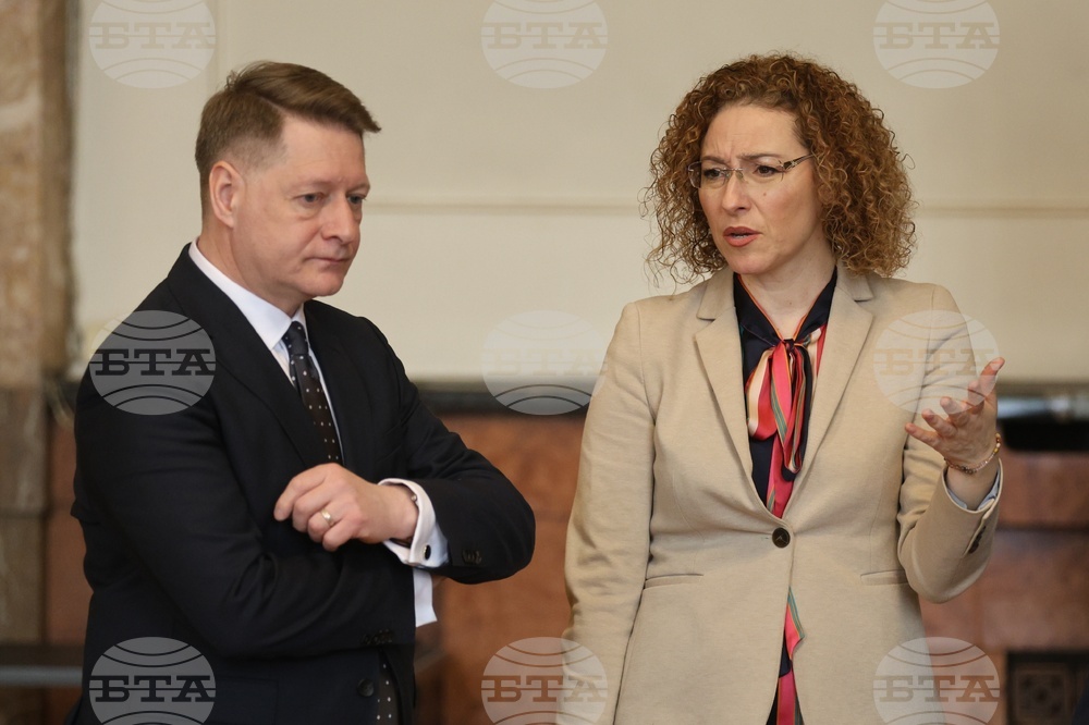 Козмин Боянджиу - Иванка Шалапатова - студенти - среща