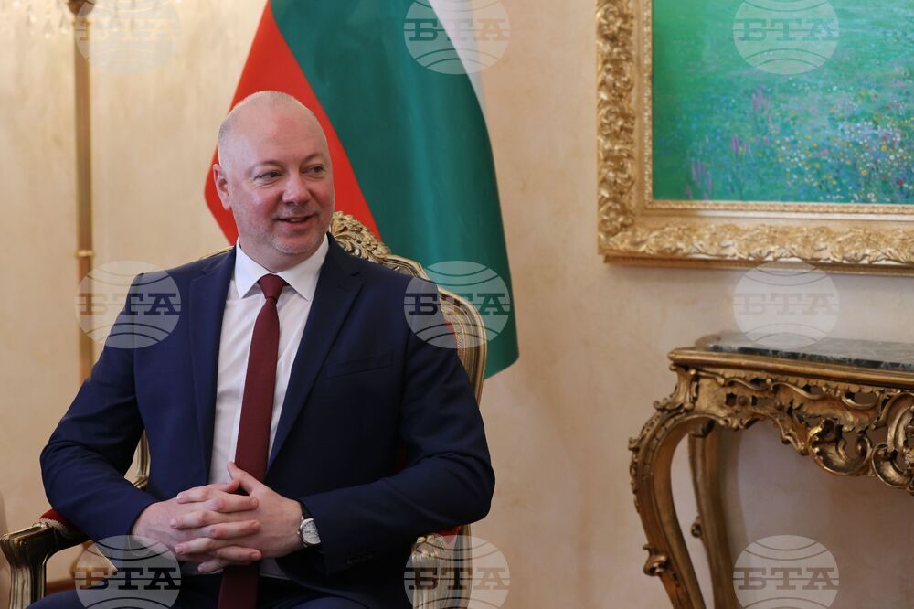 Република Албания - Росен Желязков