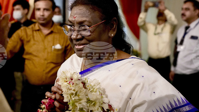 ПТИ: Индийската президентка Драупади Мурму замина на шестдневна визита в Ангола и Ботсвана