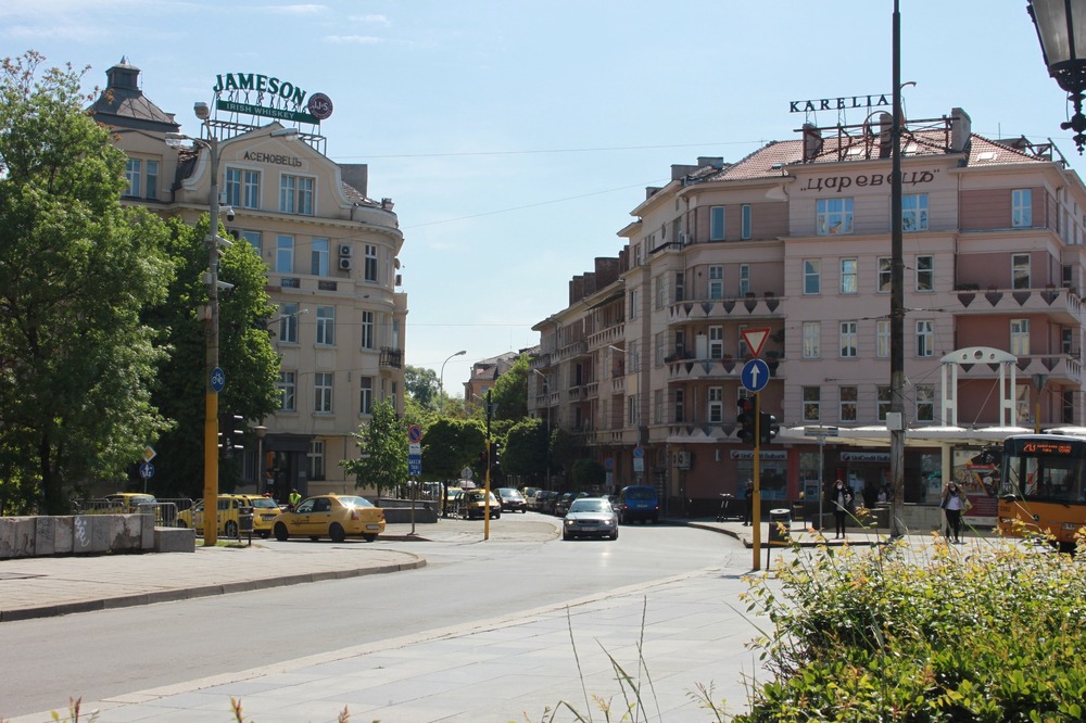 Столична община: Премиера на документалния филм "Нашият квартал "Цар Иван Асен II" с режисьор Олег Ковачев