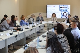 Иванка Шалапатова - Козмин Боянджиу - кръгла маса