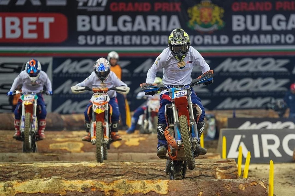 Банско вдигна на крака 10-хилядна публика в Арена София