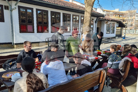 Добрич - работилница за мартеници - деца