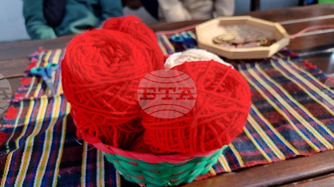 Работилничка за мартенички организират от Първо българско неделно училище „Ян Бибиян“ в Стокхолм на 22 февруари