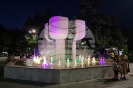 Велинград - фонтан Чашата