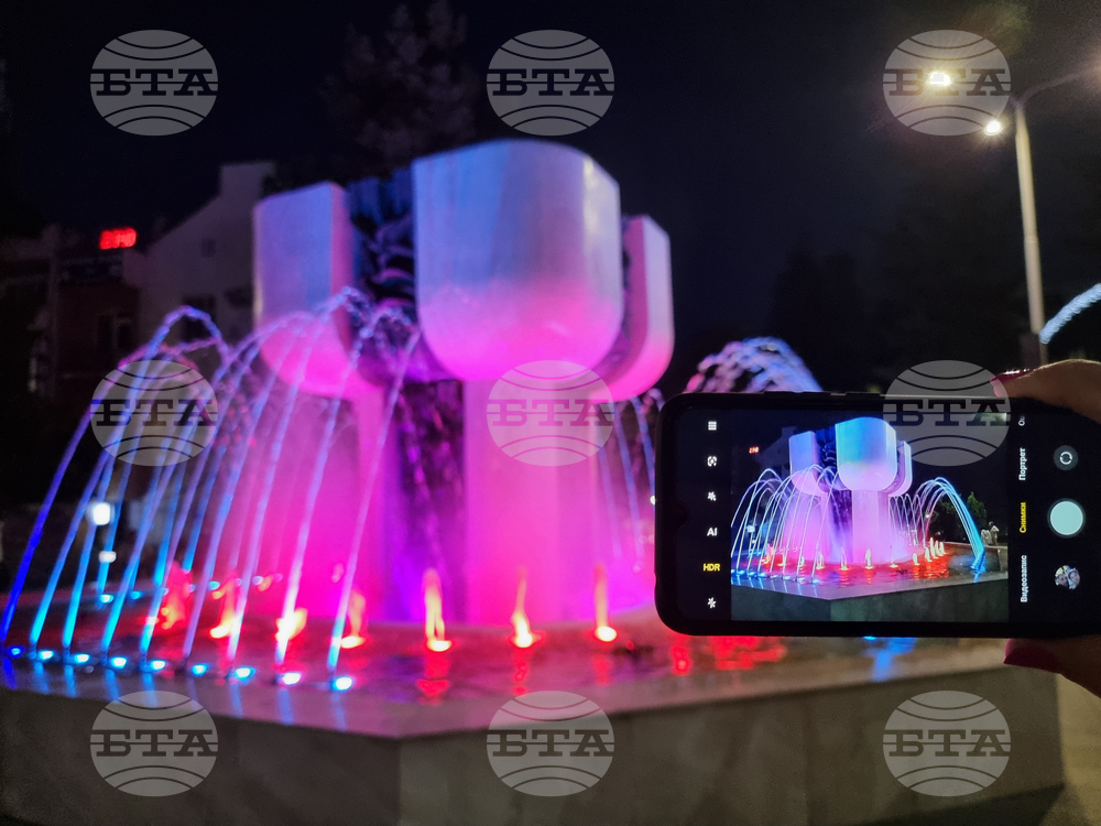 Велинград - фонтан Чашата