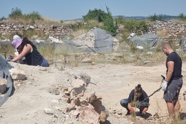 Село Воден - археологически проучвания - средновековна крепост "Малкото кале"