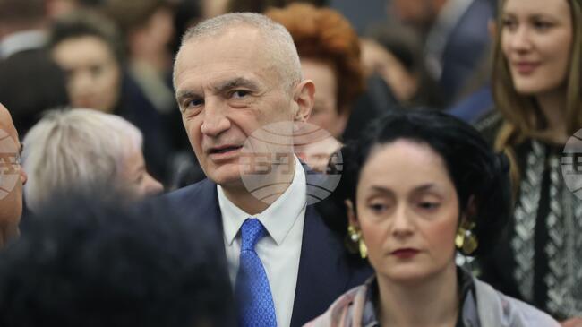 Албански съд продължи мярката „задържане под стража“ на бившия президент на страната Илир Мета, който беше обвинен в корупция