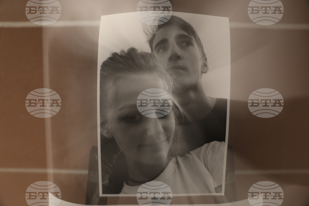 Благоевград - Американски университет в България - изложба - „Неиздадени дипломи“