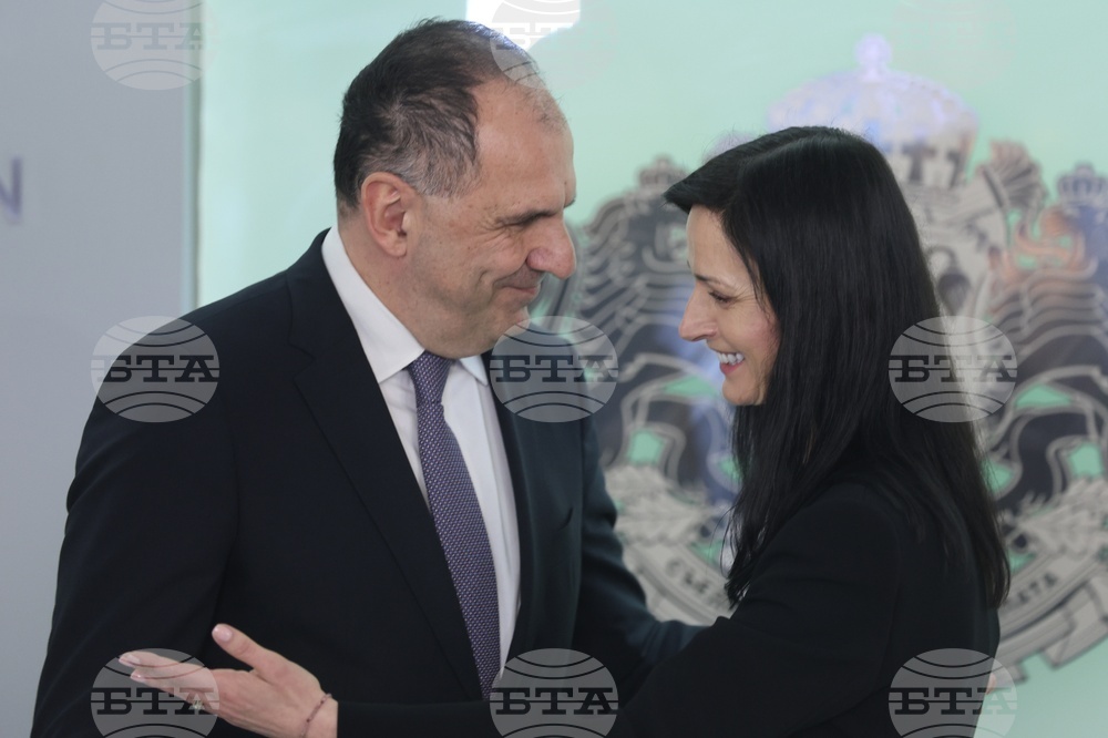 Мария Габриел - Йоргос Герапетритис - изявления