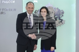 Мария Габриел - Йоргос Герапетритис - изявления