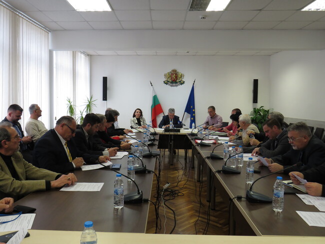 Областна администрация Шумен: Министерството на отбраната ще одобри проекта за възстановяване в Шумен на Портал-паметника на 7-ми пехотен преславски полк