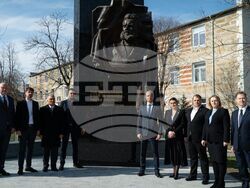 Снимка: Възраждане