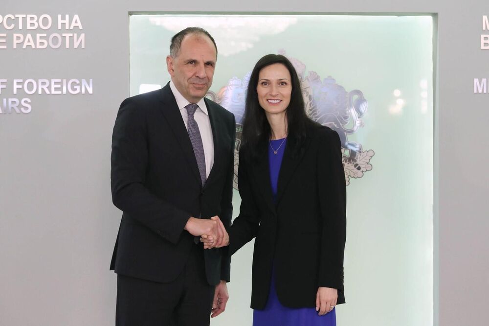 Мария Габриел: Добрите отношения между България и Гърция са ос на стабилността в Югоизточна Европа