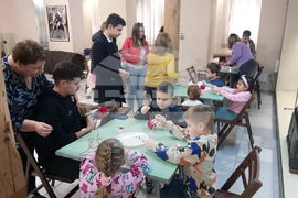 Плевен - Регионален исторически музей - работилница за мартеници