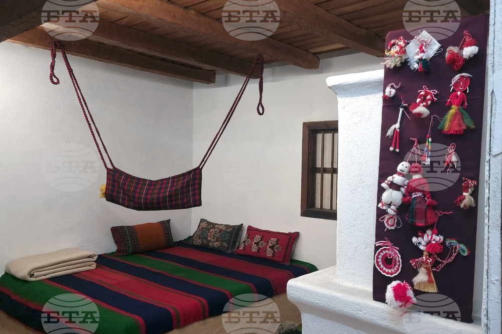 Плевен - Регионален исторически музей - работилница за мартеници