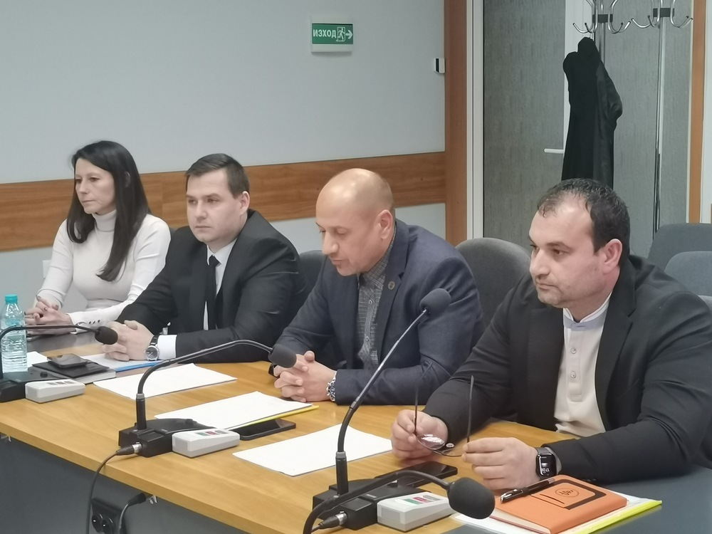 Община Ловеч: Обсъждане на формули за разпределяне на средствата по дейности на функция „Образование“ с директори на образователни институции