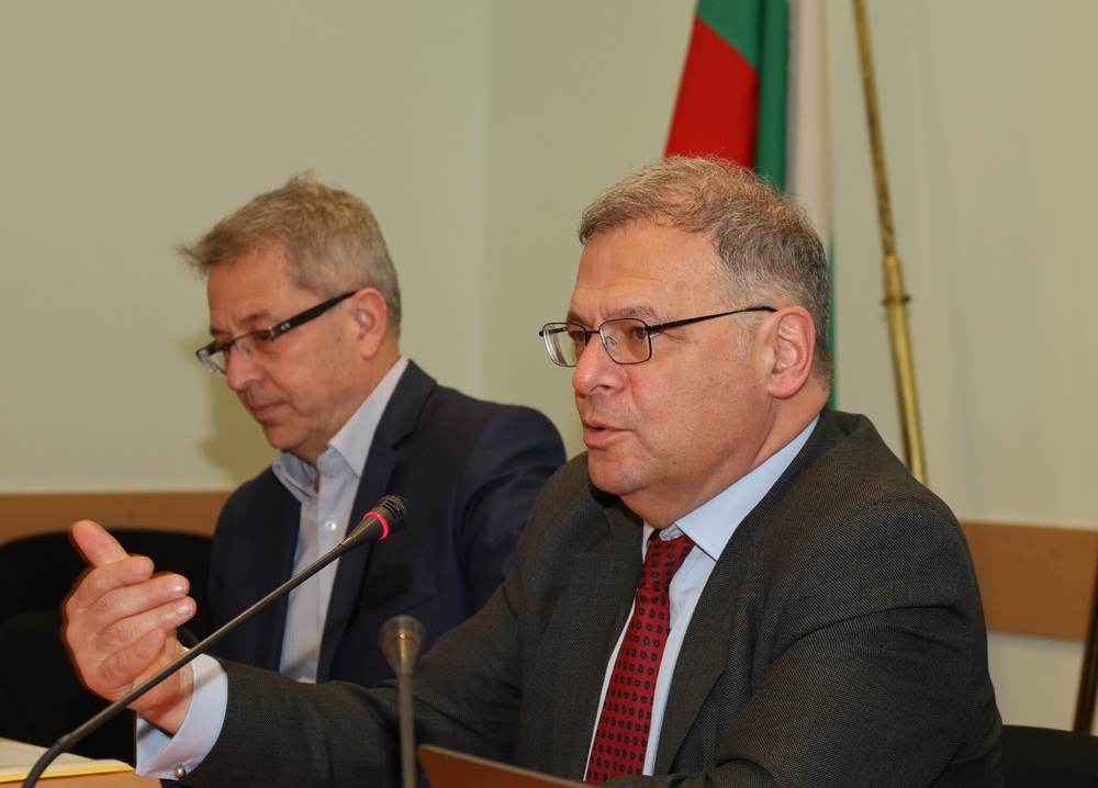МОСВ: Въвеждането на депозитна система в България е на етап изготвяне на анализ