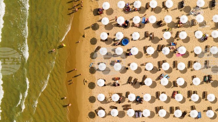БТА :: Малко над 40 на сто от хотелиерите в България са повишили цените ...