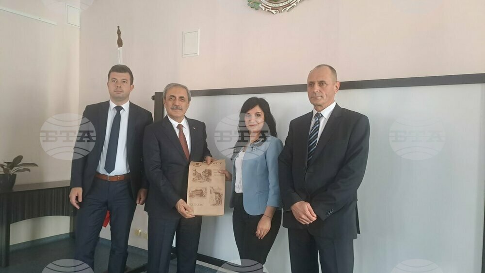 АП – Пловдив: Главните прокурори на България и Турция Борислав Сарафов и Бекир Шахин посетиха Пловдив и се срещнаха с ръководството на прокуратурите в града