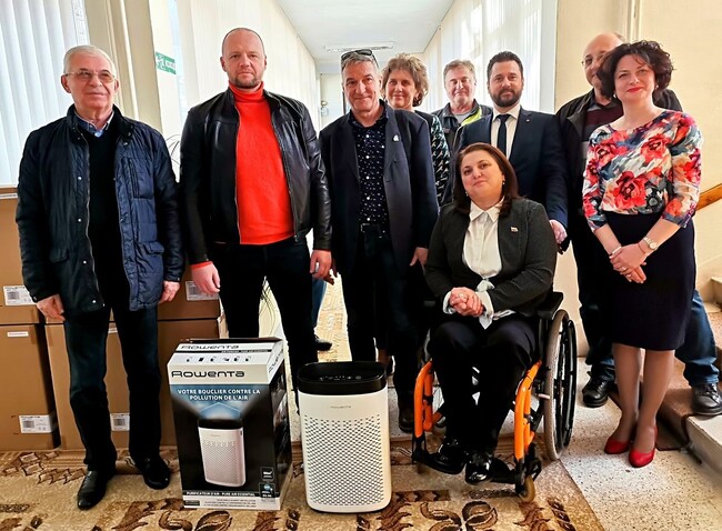 Община Плевен: Уреди за пречистване на въздух получи като дарение детска градина в Плевен