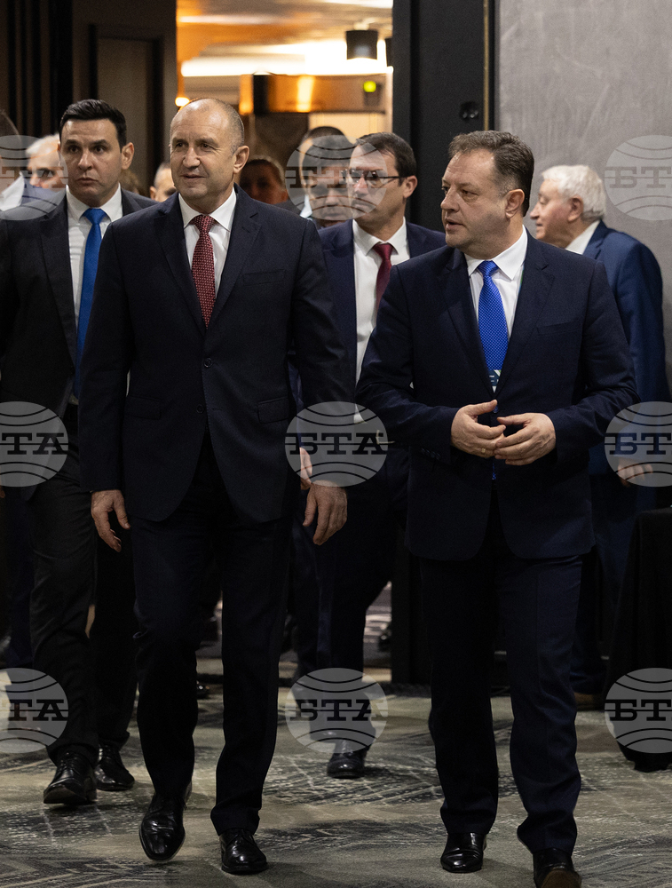 Президентът: Решаването на проблемите на общините изисква дългосрочна стратегия и ангажименти на държавата, а не пожелателен и абстрактен разговор