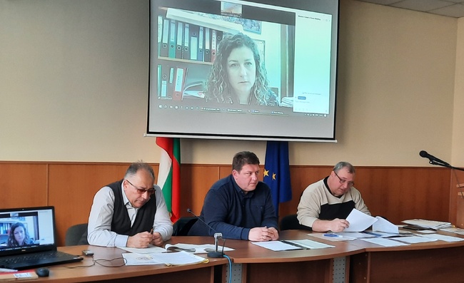 Областна администрация Добрич: Областна комисия „Военни паметници“ проведе заседание