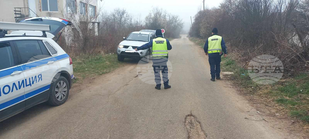 При специализирана полицейска операция са проверени 157 души и 112 моторни превозни средства