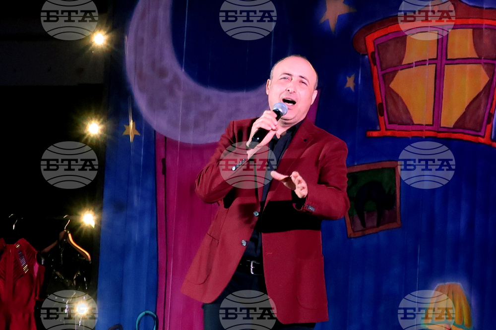 Плевен - Актьорска вечер - летен театър
