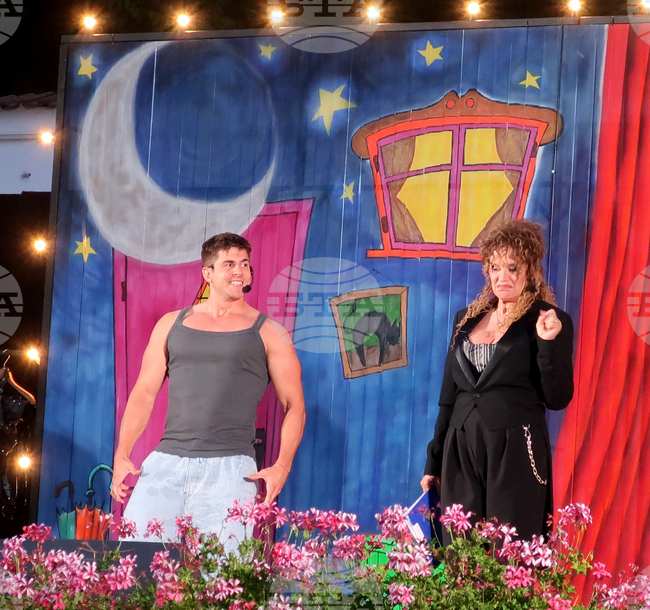 Плевен - Актьорска вечер - летен театър