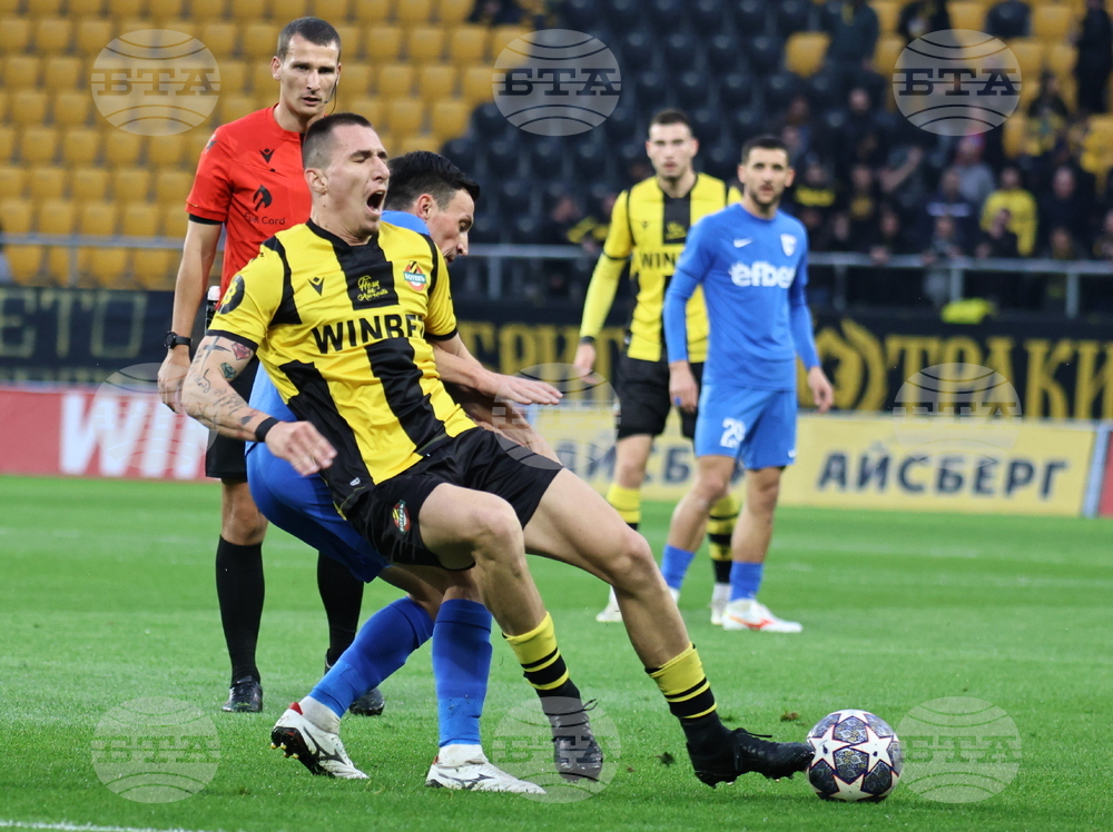 Пловдив - футбол - Ботев (Пловдив) - Спартак (Варна)